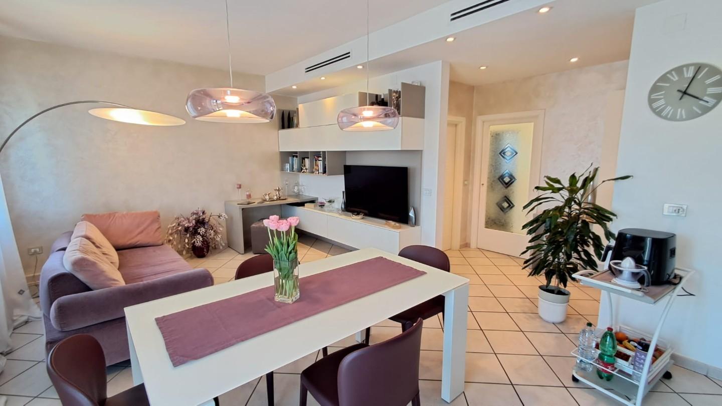 Quadrilocale con terrazzi, Cecina marina