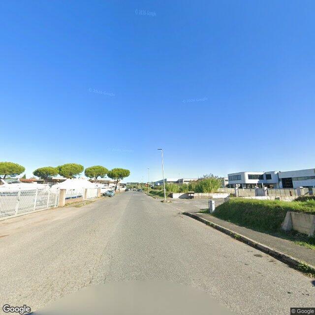 Capannone in vendita a Cecina