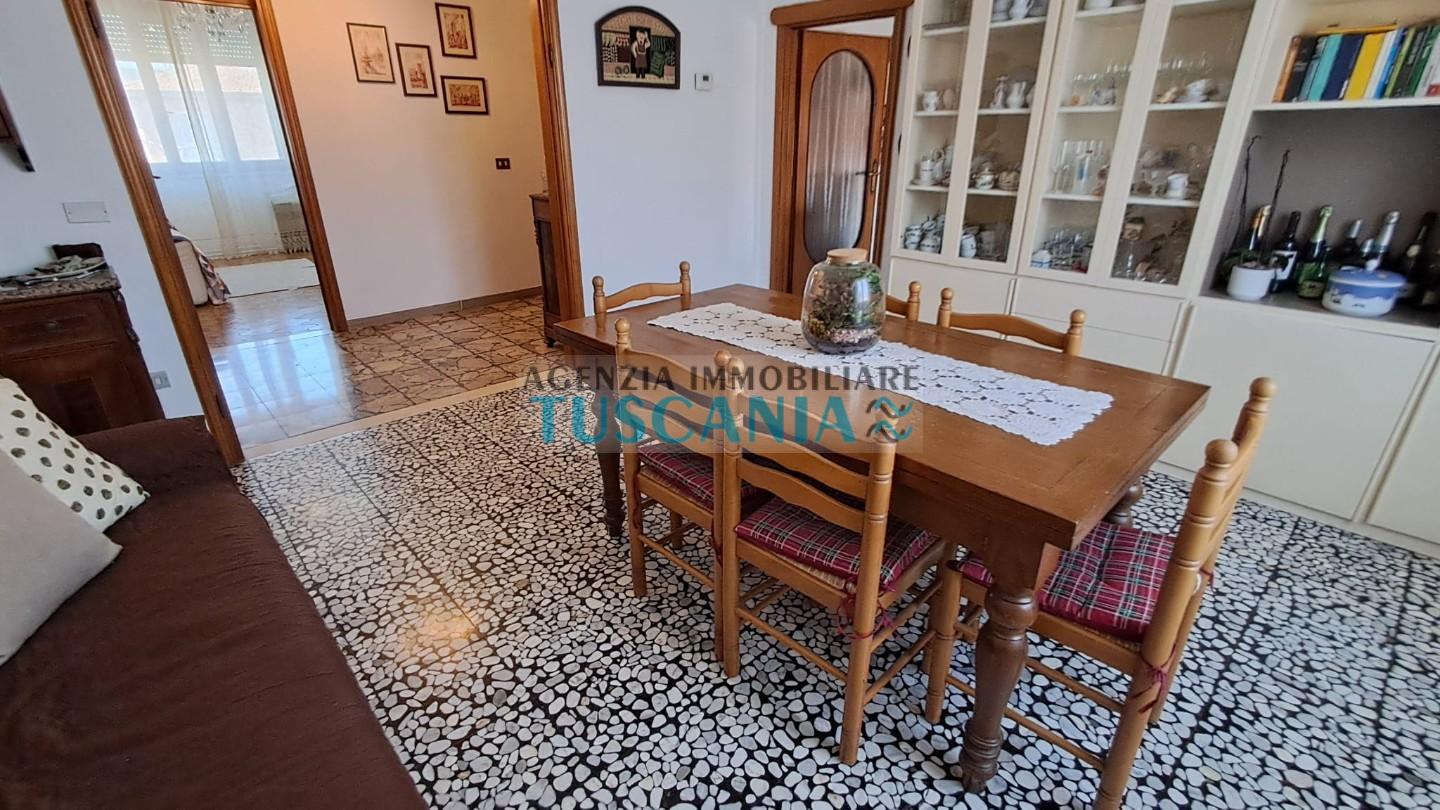 Appartamento con giardino a Cecina
