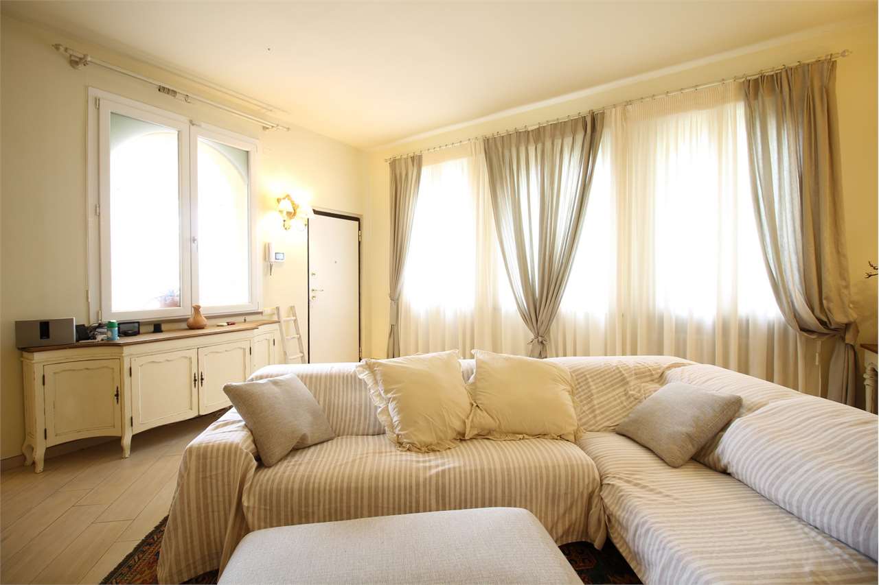 Villa con giardino a Vicopisano