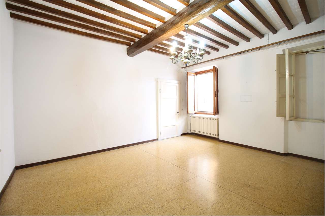 Appartamento in vendita a Buti