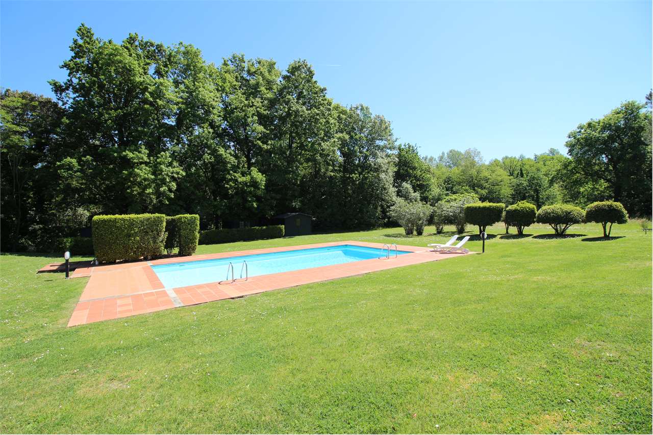 Quadrilocale con giardino a Capannori