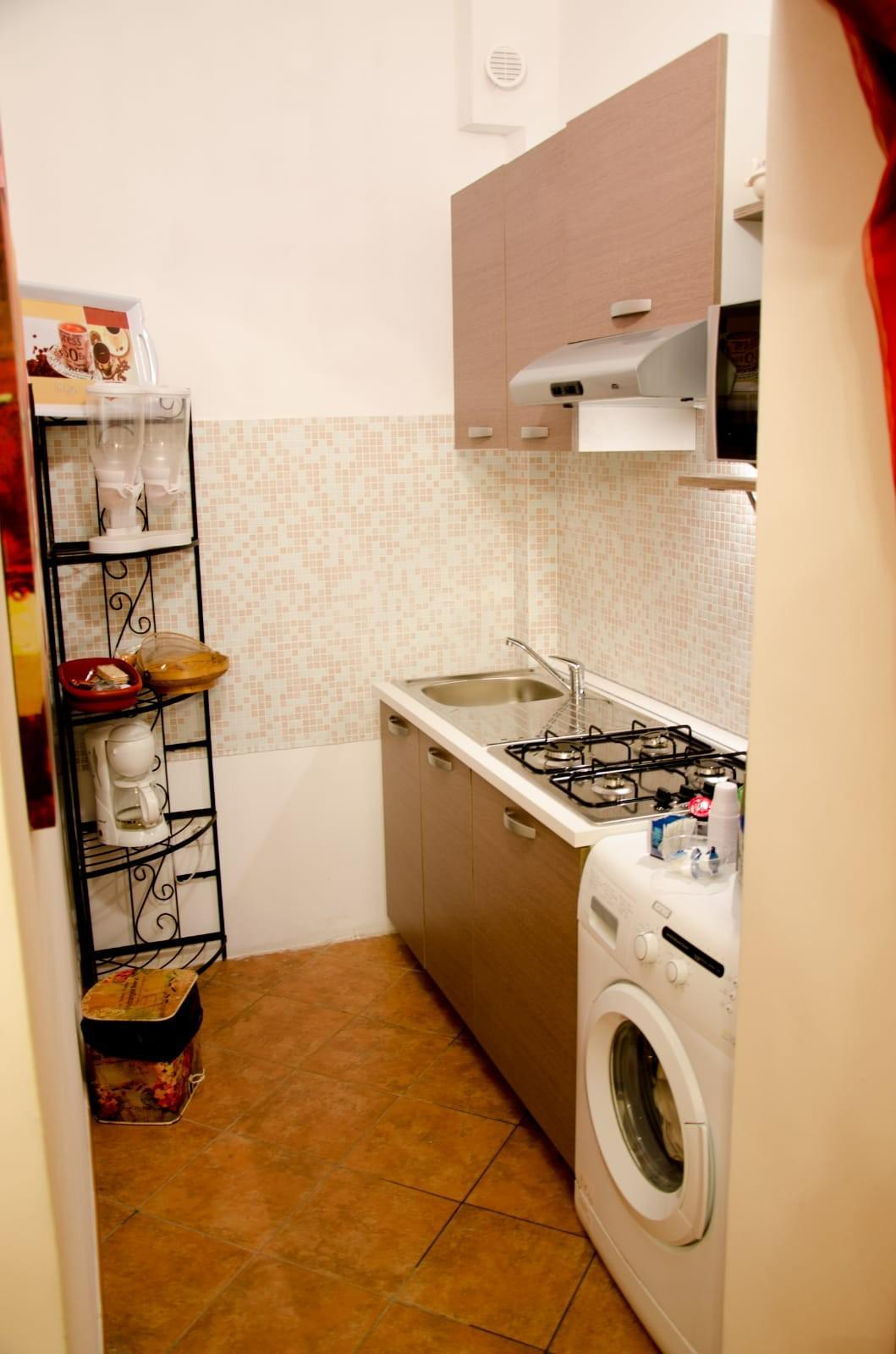 Casa indipendente con giardino, Pisa putignano no