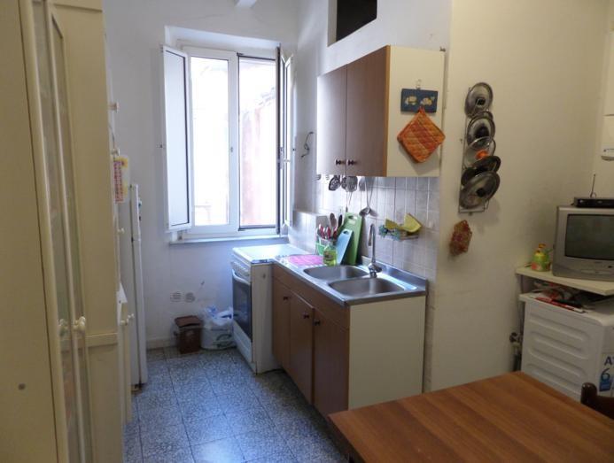 Monolocale arredato in affitto, Pisa corso italia