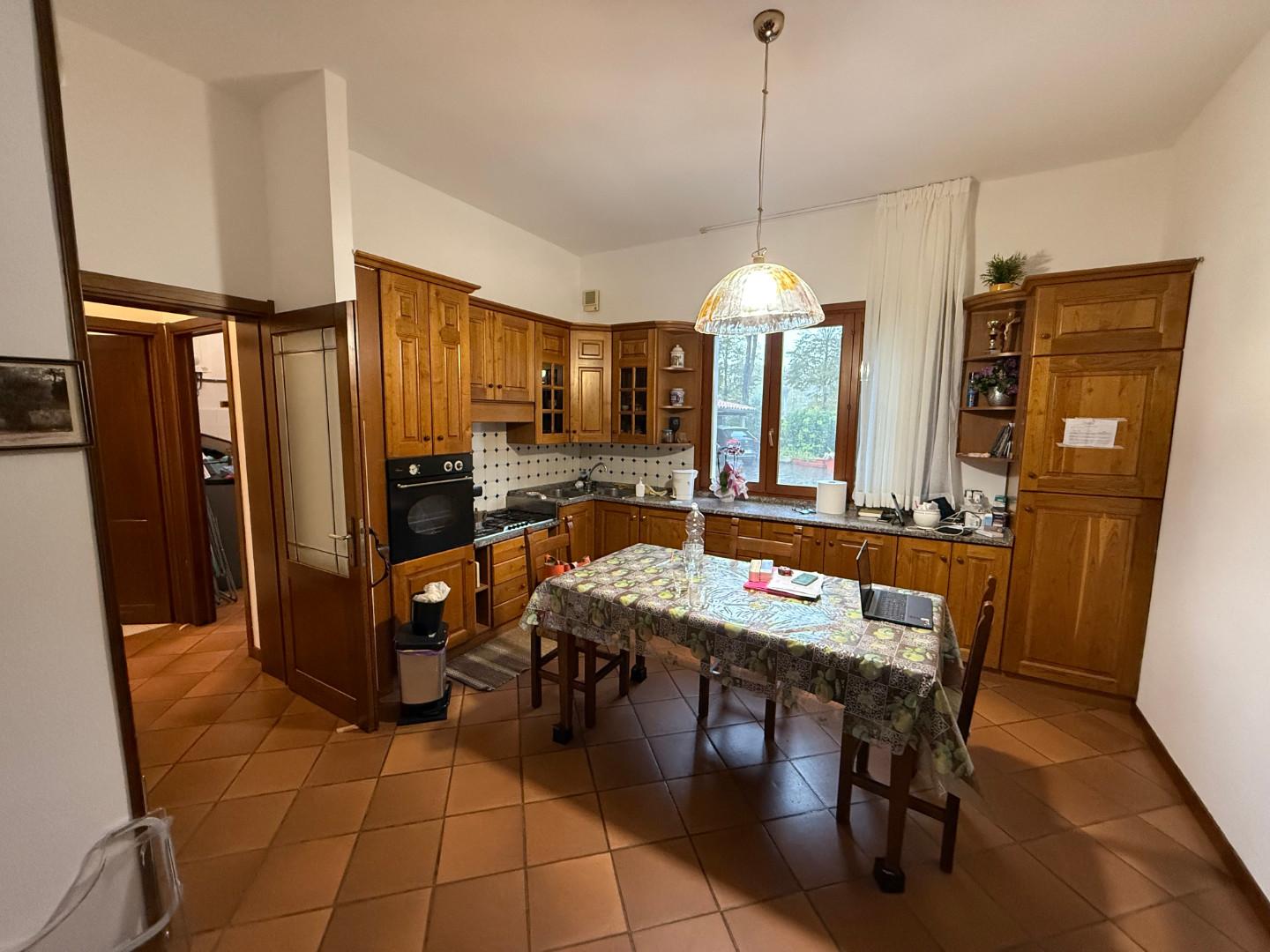 Appartamento arredato in affitto, Calcinaia fornacette