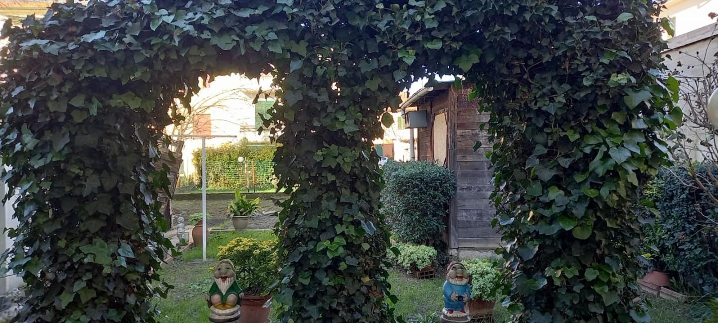 Quadrilocale con giardino a Empoli