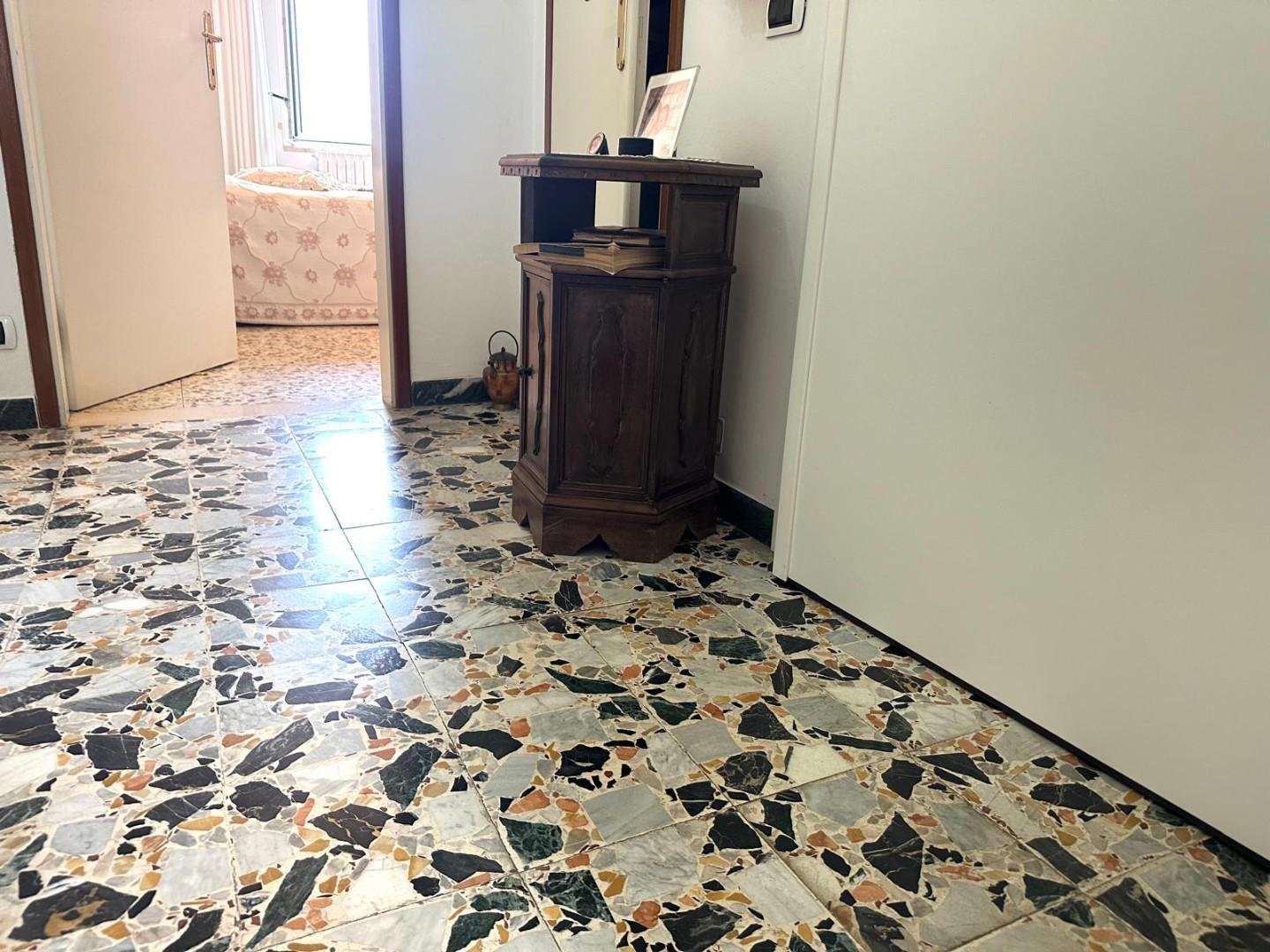 Trilocale con terrazzi, Empoli zona stadio