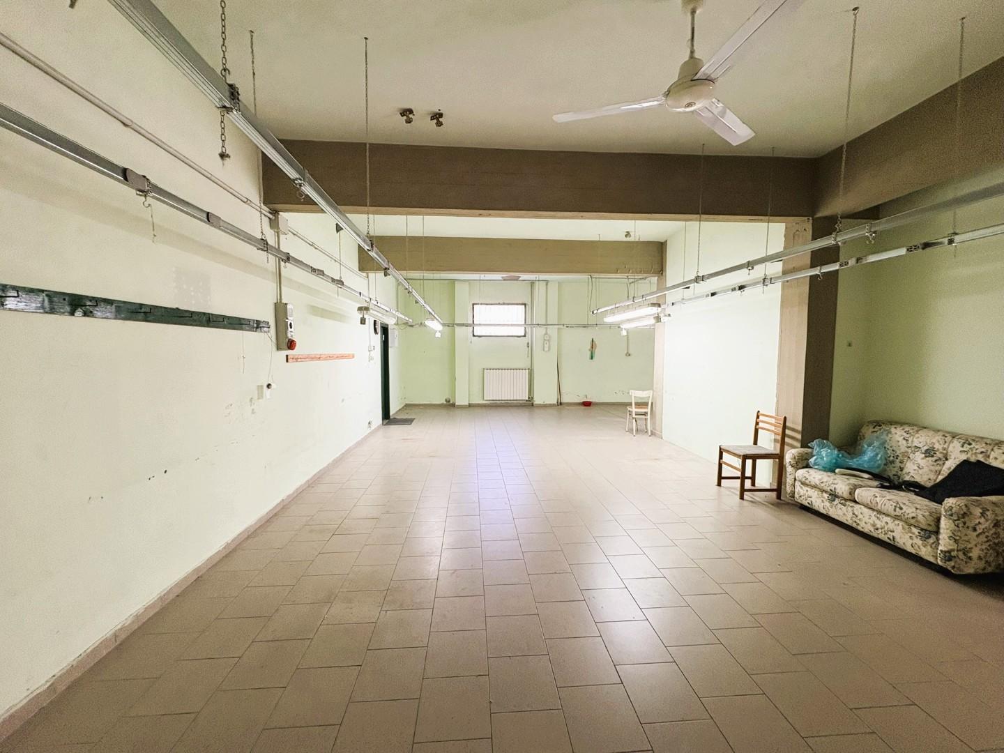 Locale commerciale in vendita, Empoli zona stadio