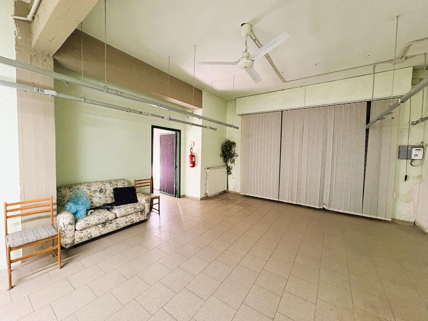 Locale commerciale in vendita, Empoli zona stadio