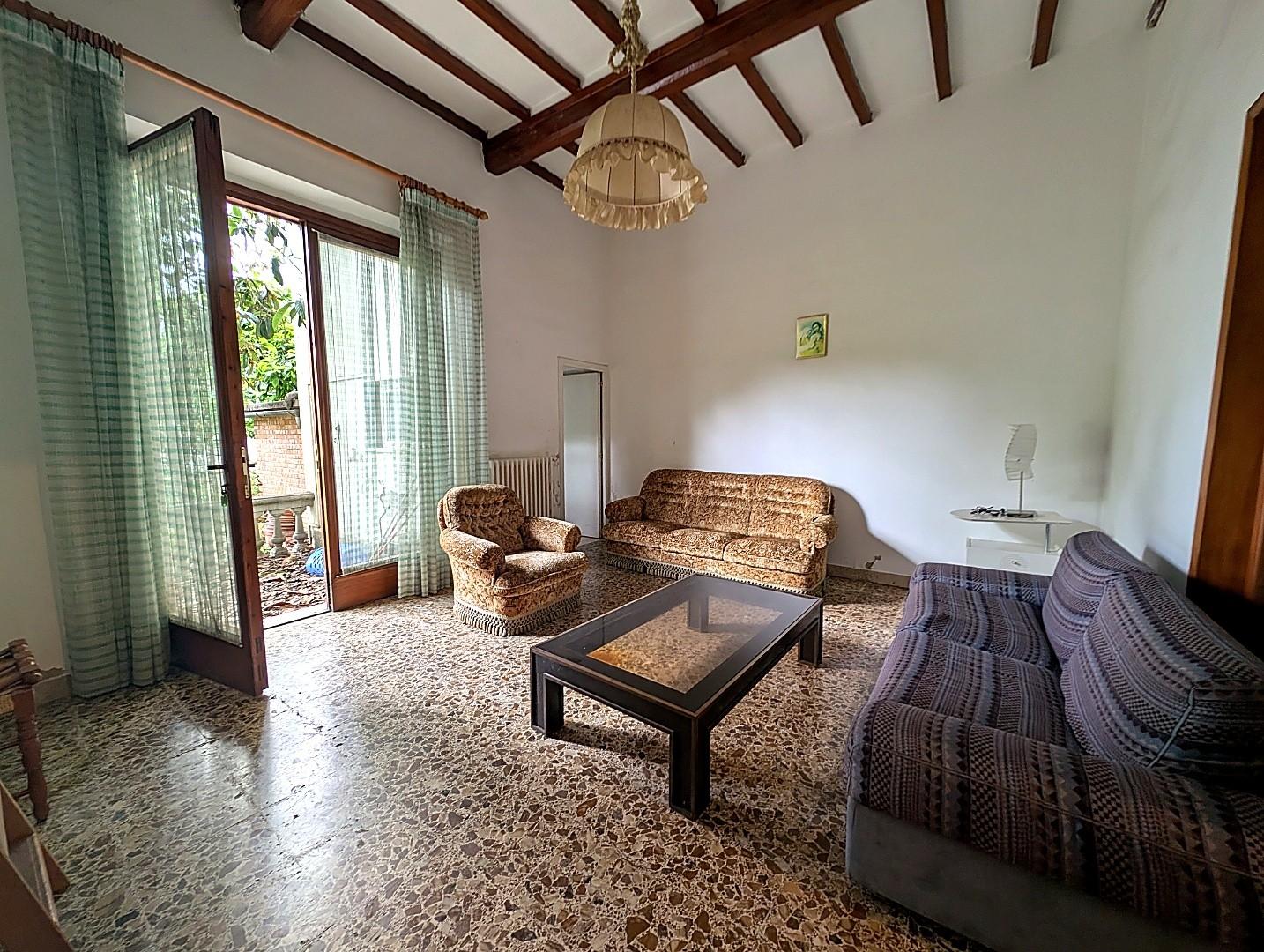 Casa indipendente con giardino, Empoli semicentro