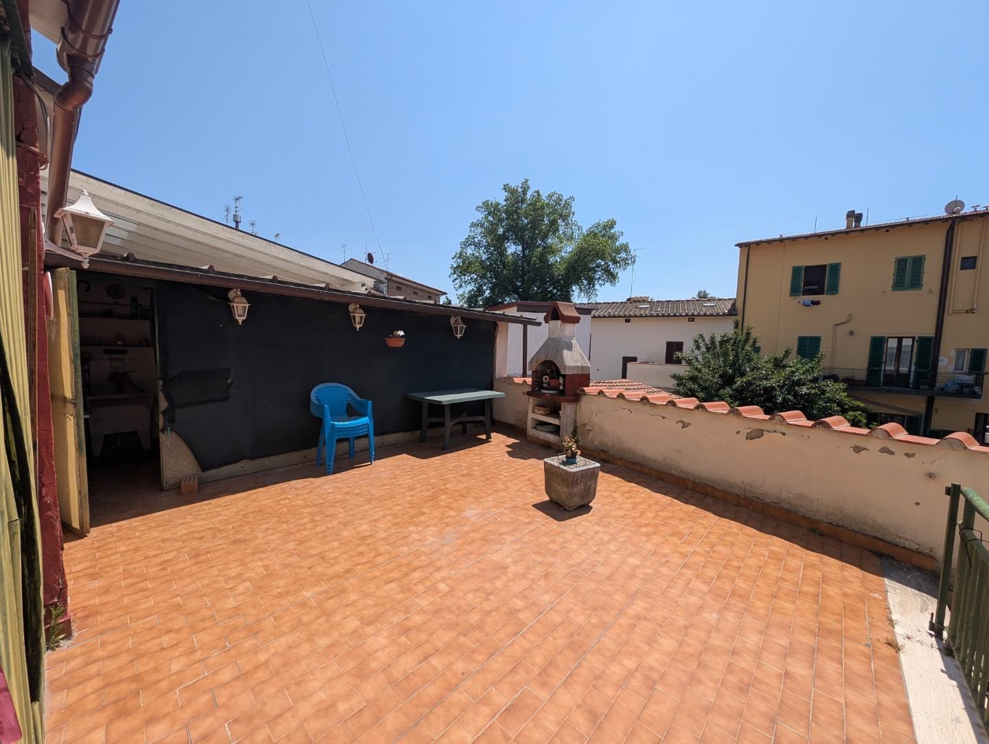 Appartamento con terrazzo a Empoli