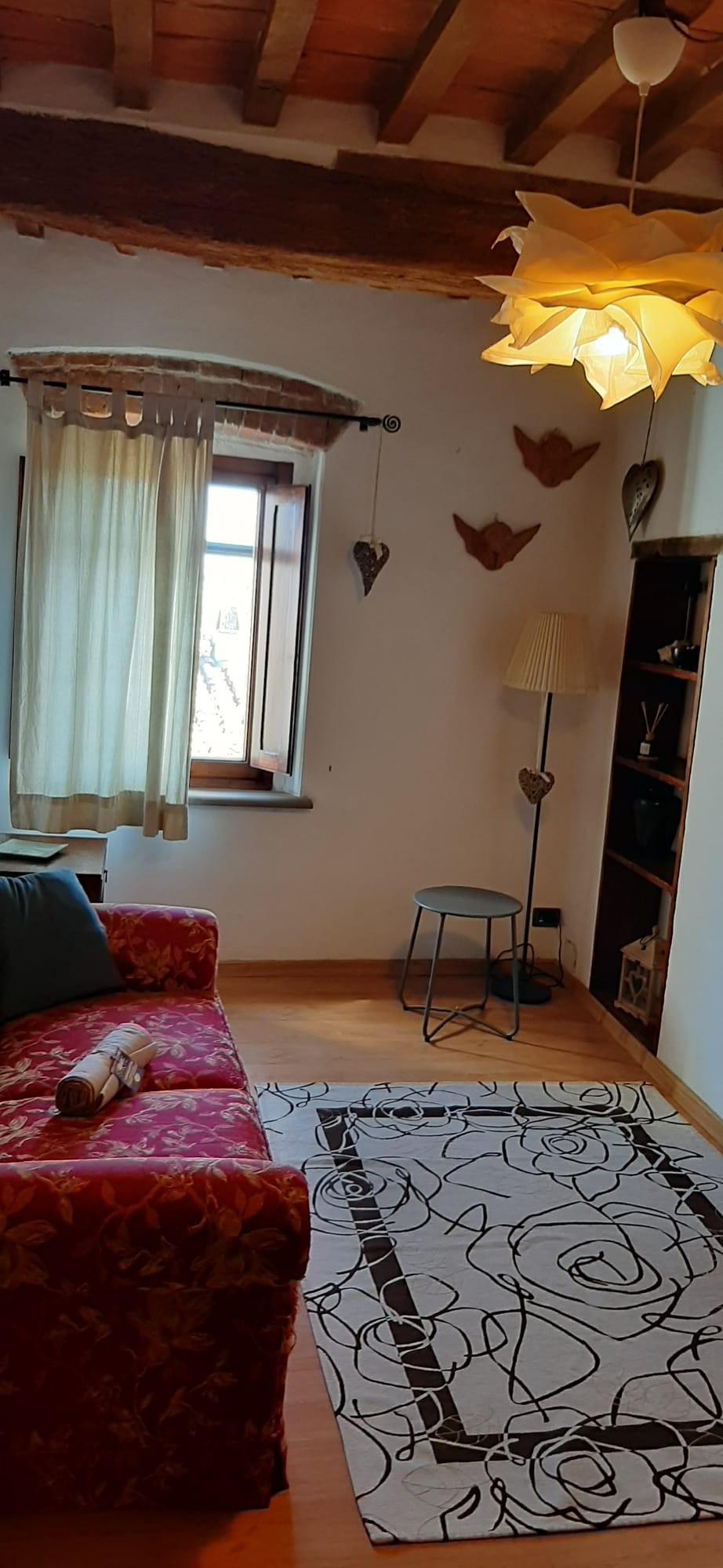 Trilocale arredato in affitto a Peccioli