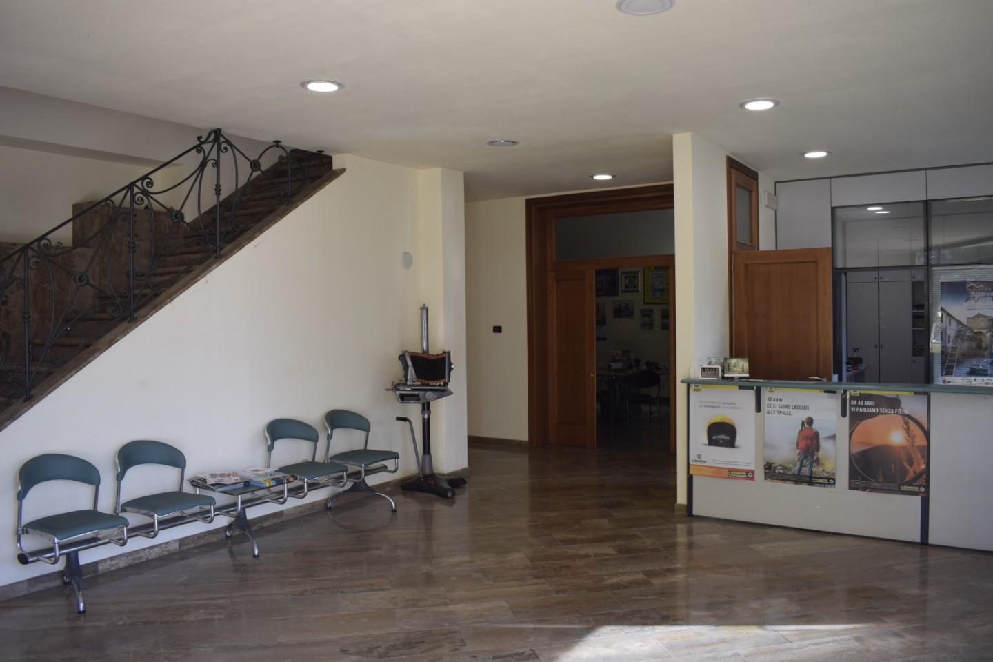 Capannone in vendita, Peccioli fabbrica