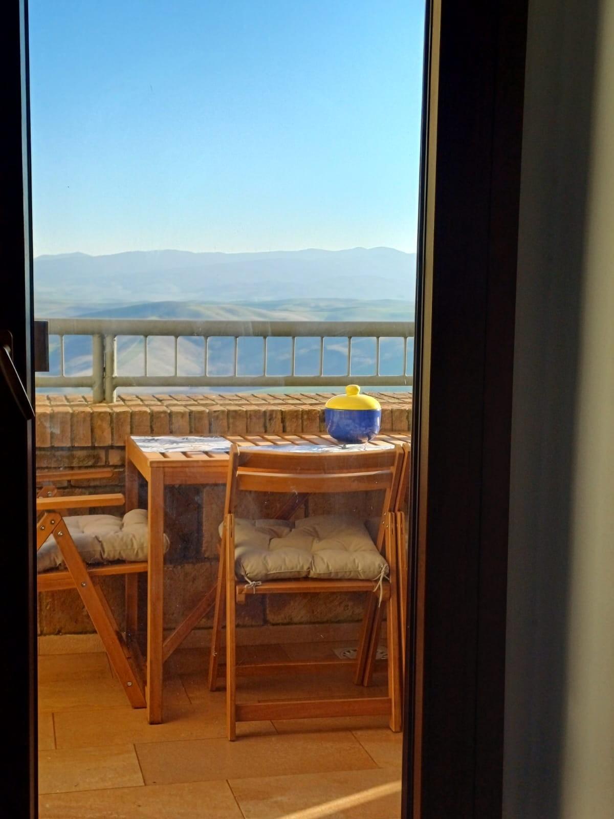 Casa indipendente arredata in affitto a Terricciola