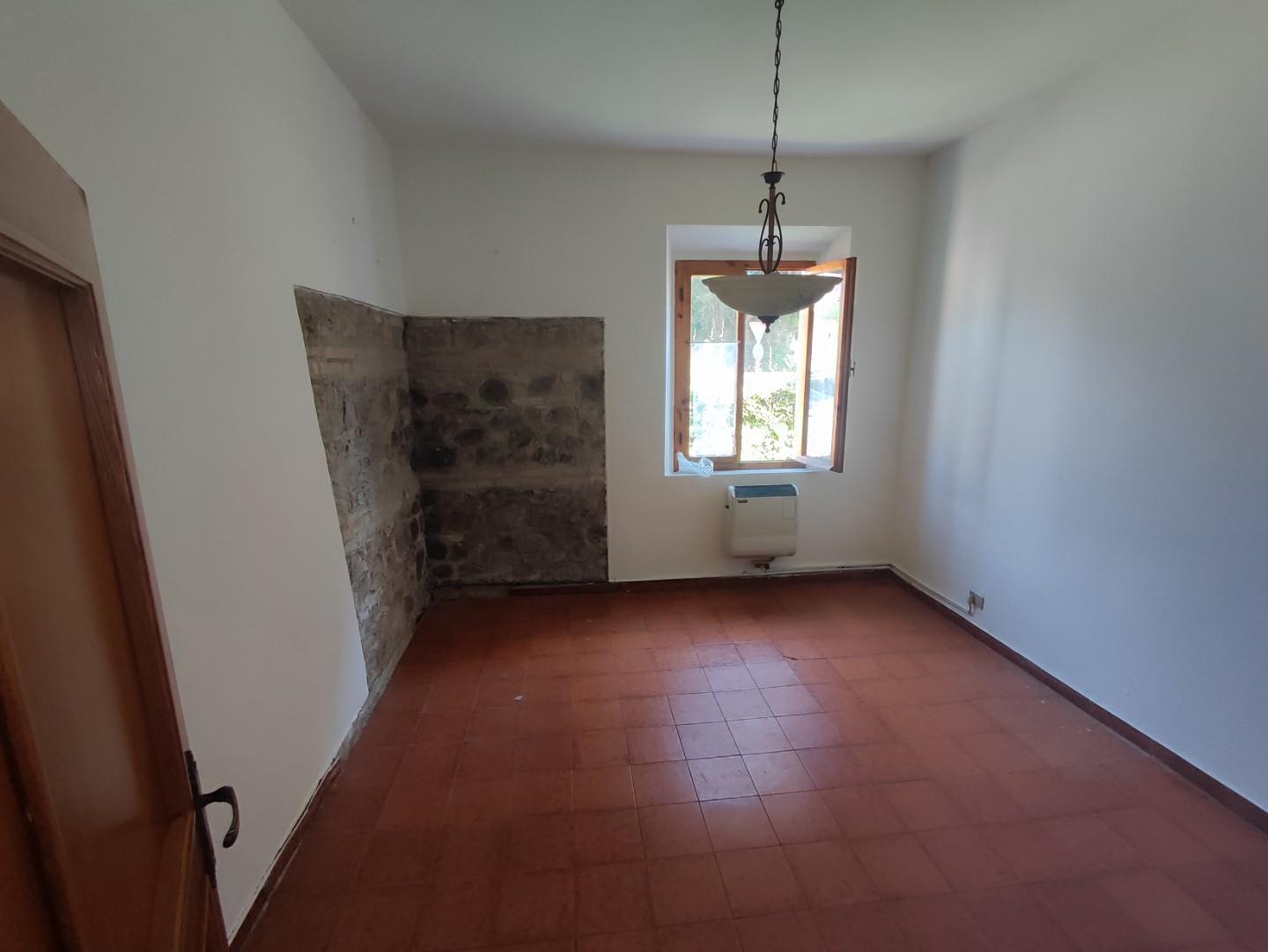 Quadrilocale con giardino a Peccioli