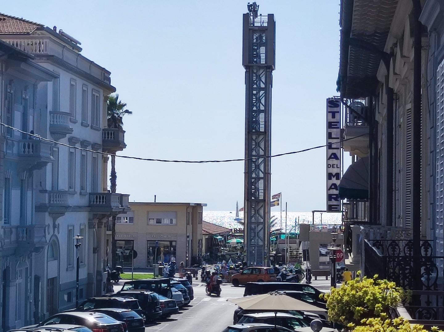 Quadrilocale arredato in affitto, Viareggio centro mare