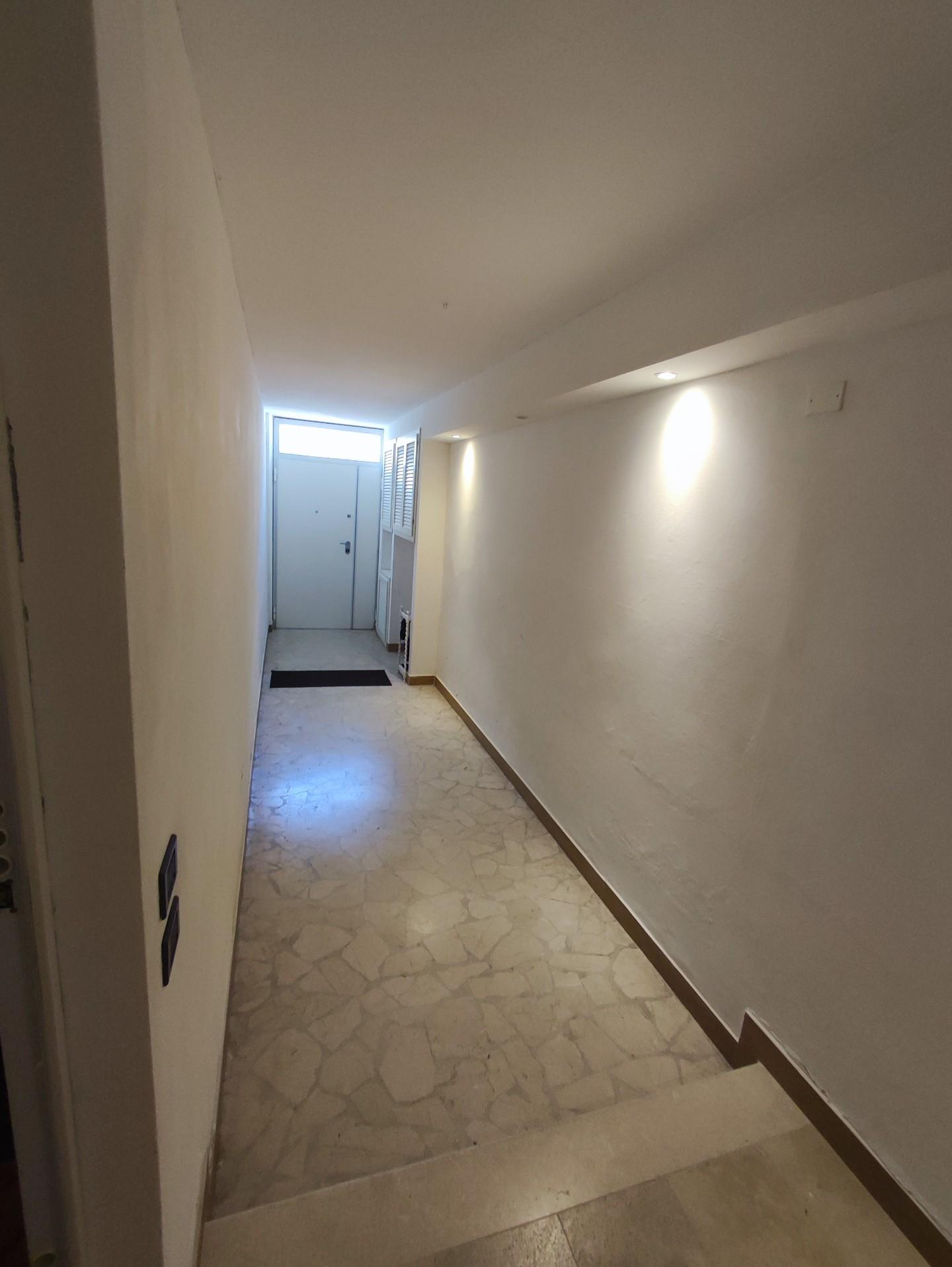 Quadrilocale arredato in affitto, Viareggio centro mare