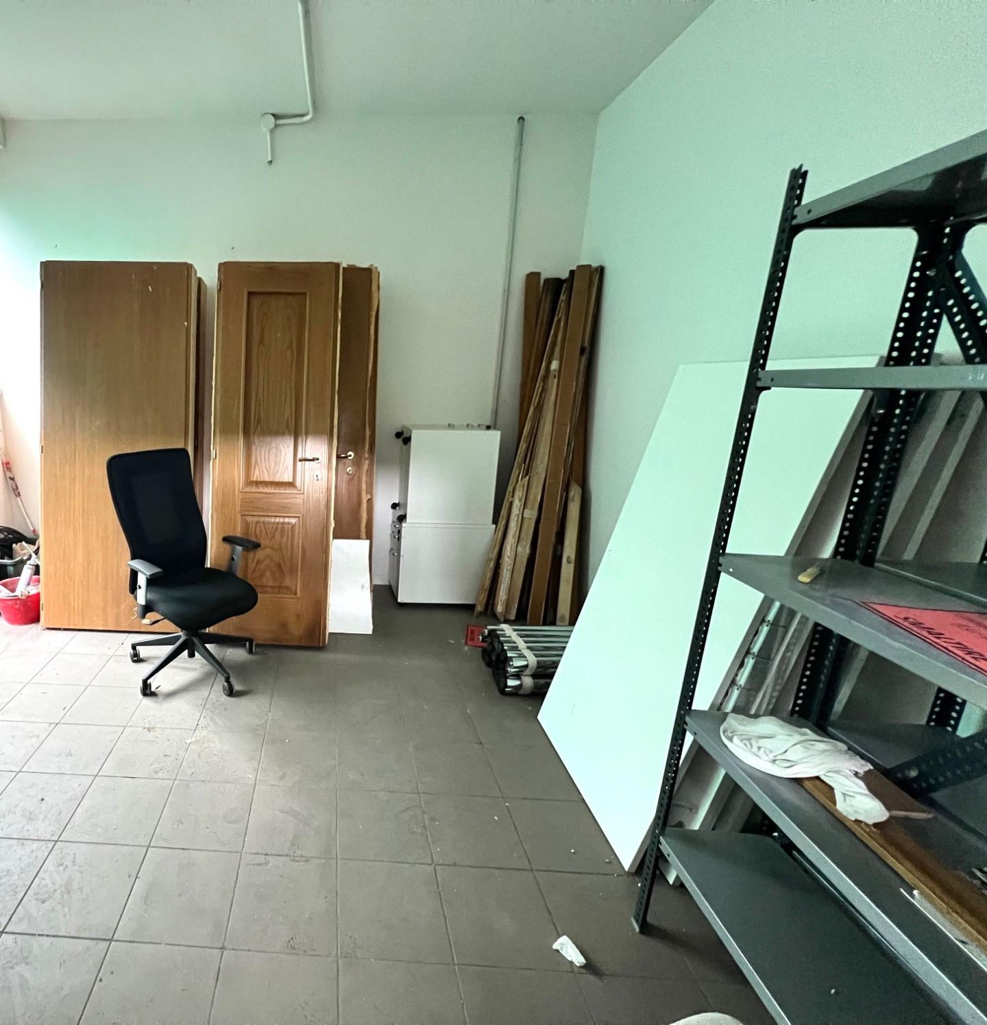 Locale commerciale in vendita a Montelupo Fiorentino