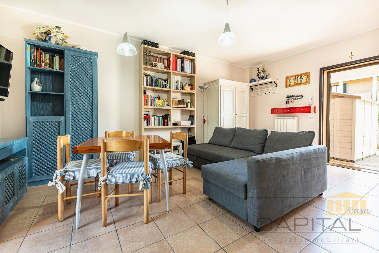 Villa con giardino a Bientina
