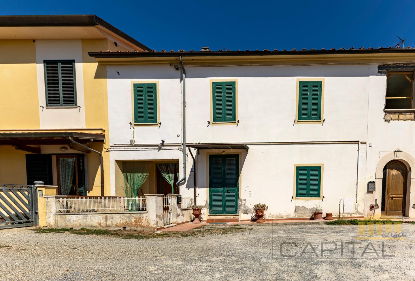 Casa indipendente da ristrutturare a Ponsacco
