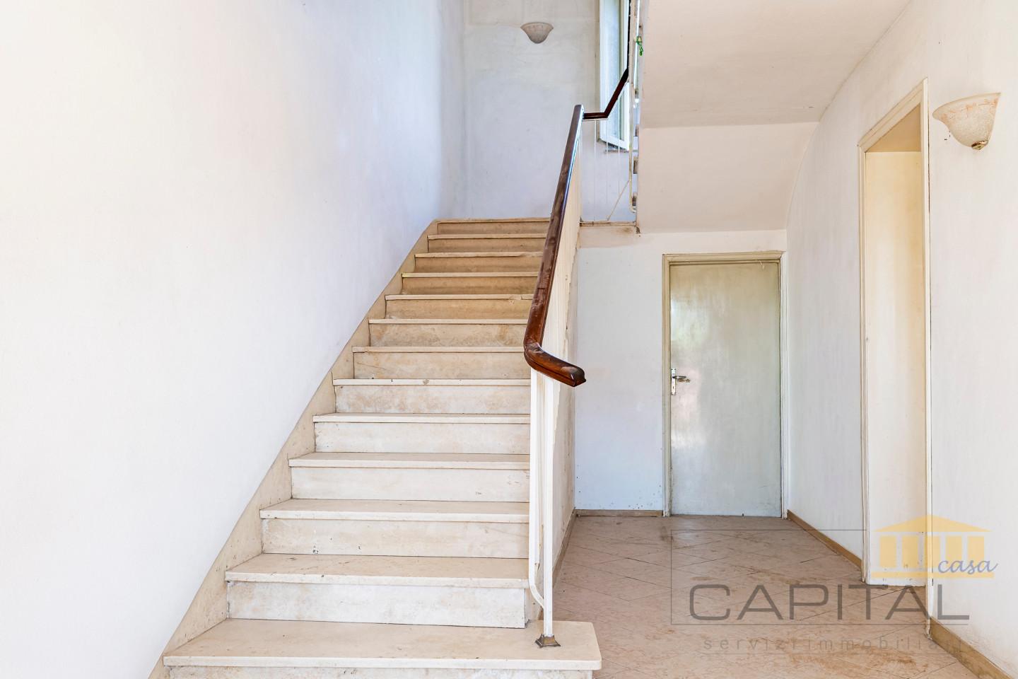 Casa indipendente da ristrutturare a Ponsacco