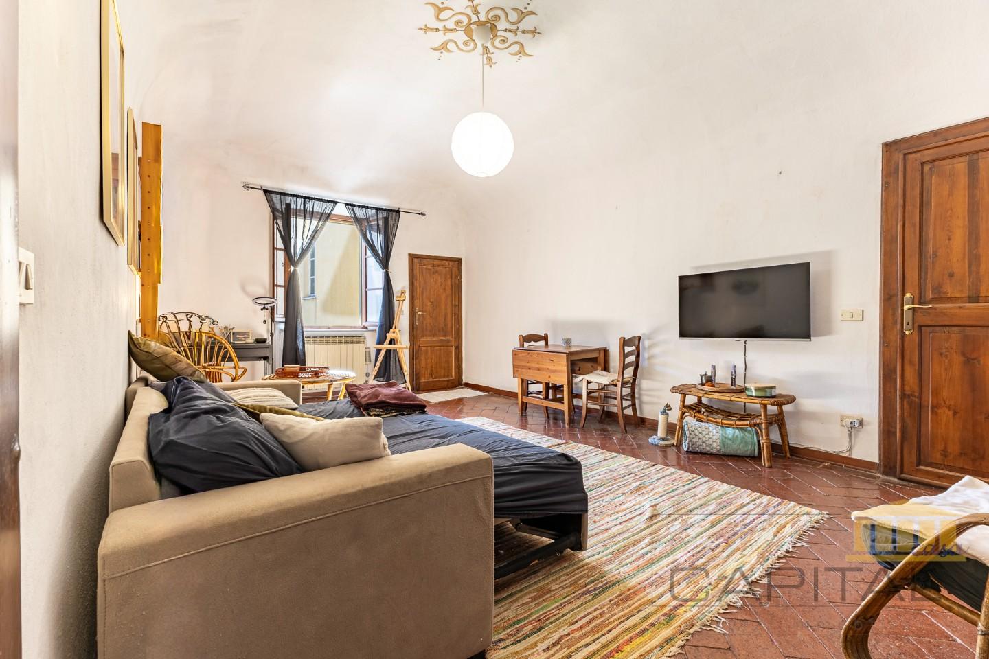 Casa indipendente con giardino, Vicopisano caprona