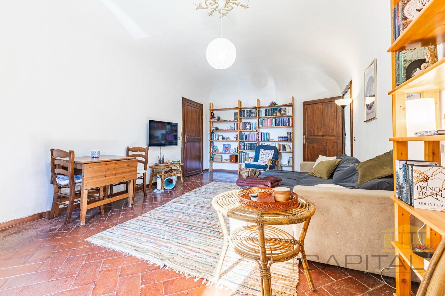 Casa indipendente con giardino, Vicopisano caprona