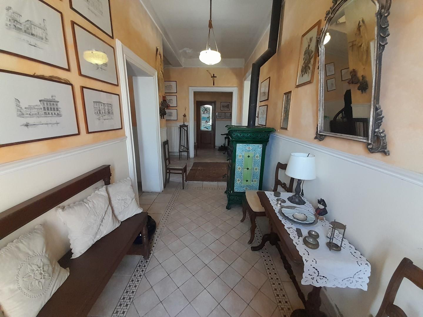 Casa indipendente con giardino a Vecchiano