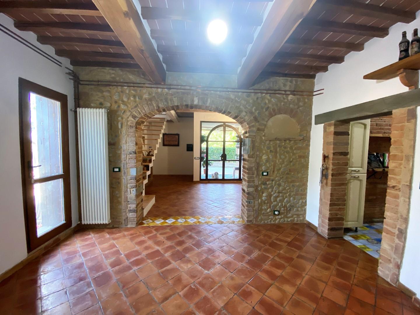 Quadrilocale con giardino, Castelfiorentino dogana