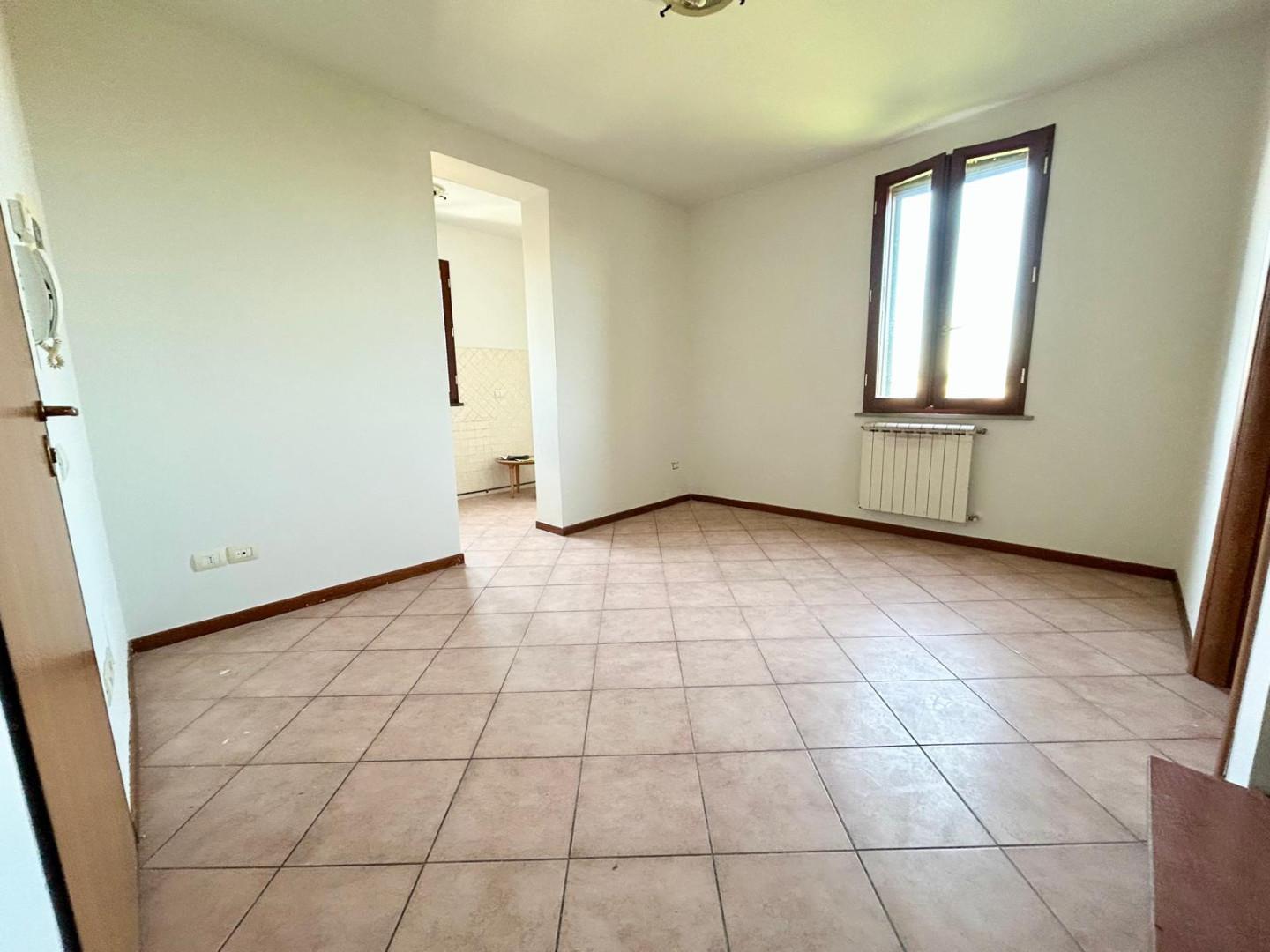 Bilocale con terrazzo a Santa Croce sull'Arno