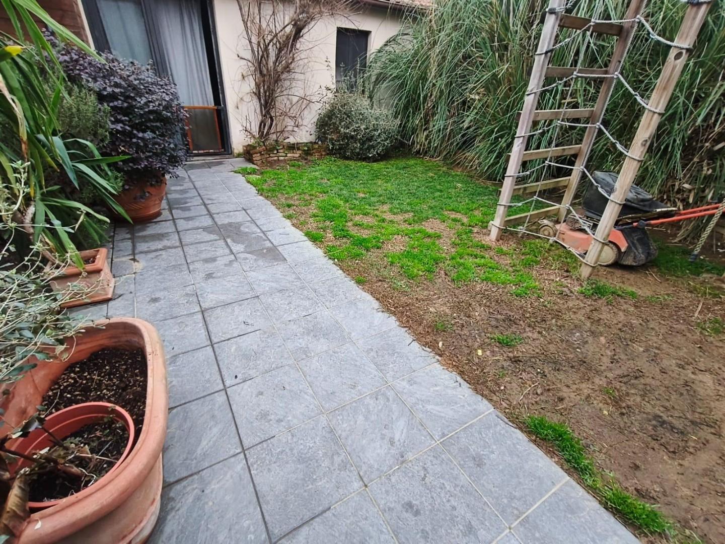 Casa indipendente con giardino a Empoli