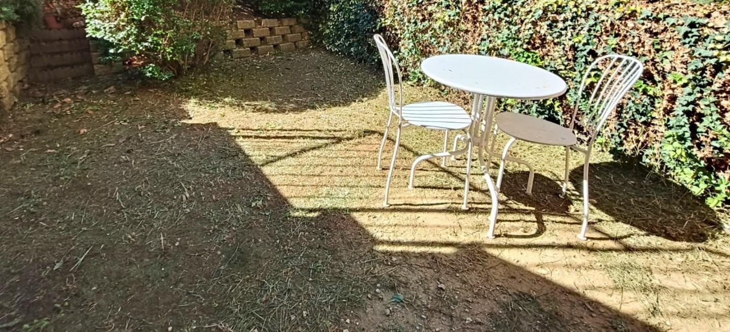 Trilocale con giardino a Capraia e Limite