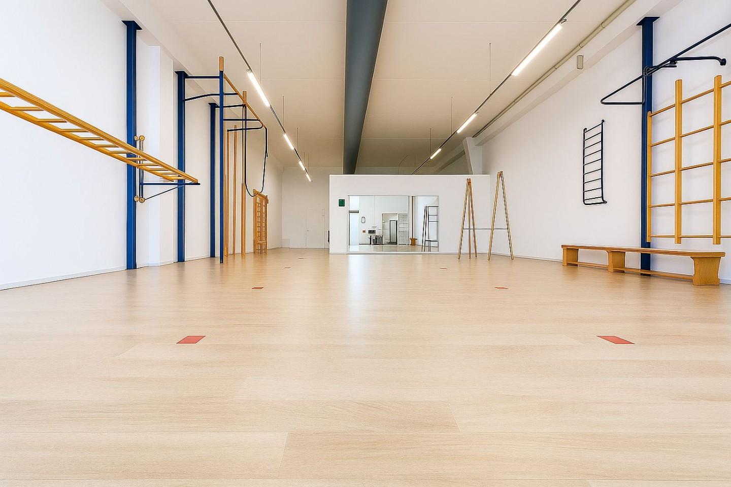 Locale commerciale in affitto a Pontedera