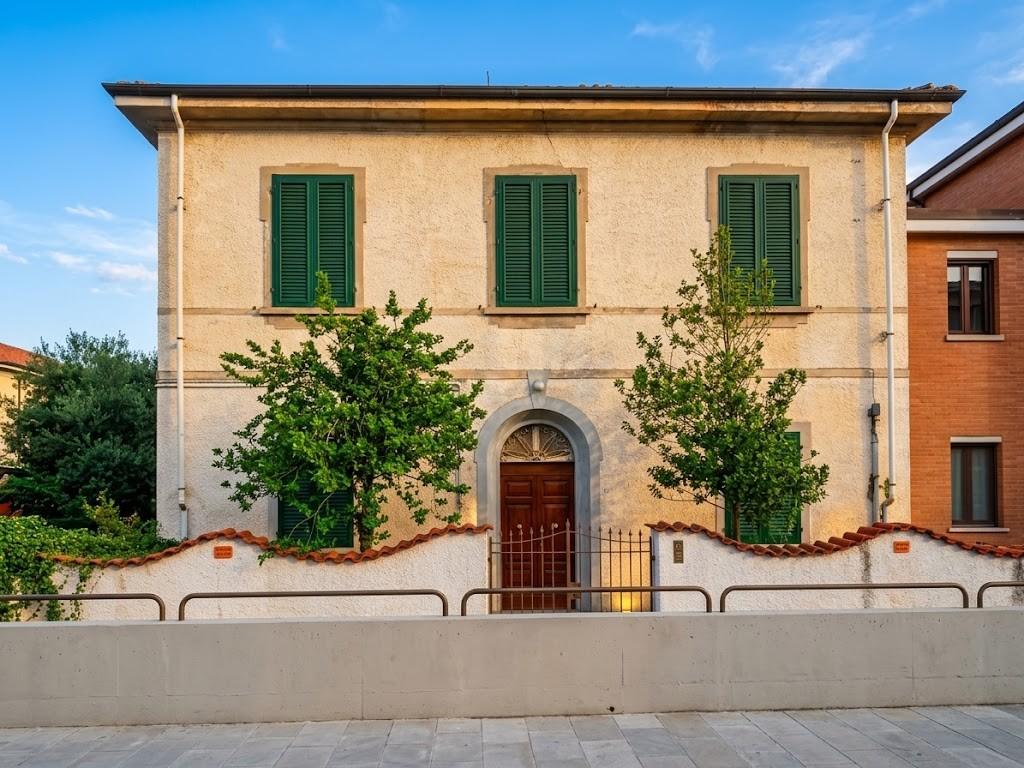 Casa indipendente con giardino a Pontedera