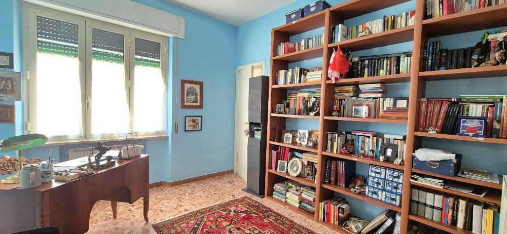 Quadrilocale con giardino, Cascina montione