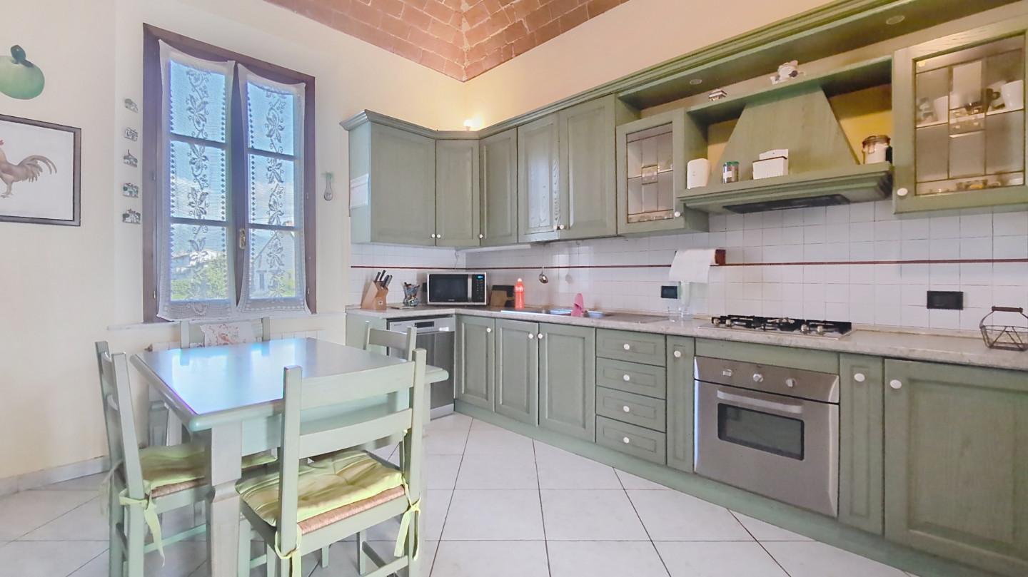 Casa indipendente con giardino, Cascina montione