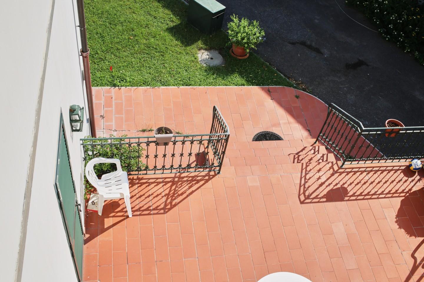 Villa con giardino, Pisa riglione oratoio