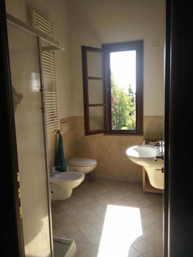 Villa con giardino, Calcinaia fornacette