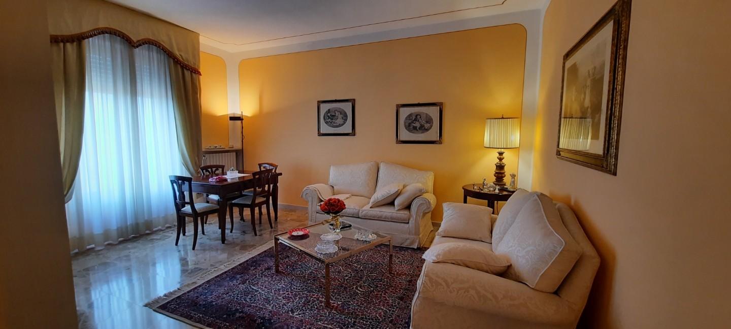 Appartamento con terrazzo a Castelfranco di Sotto