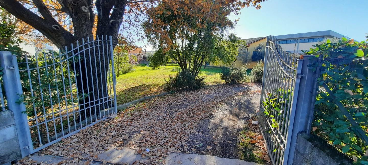 Casa indipendente in vendita, Santa Maria a Monte ponticelli