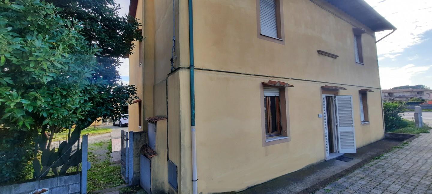 Casa indipendente con giardino, Santa Maria a Monte ponticelli