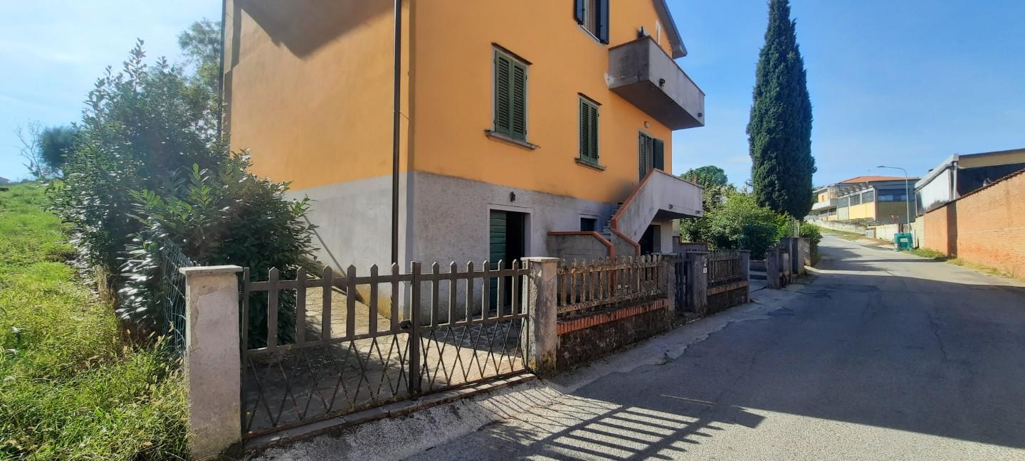 Appartamento con giardino, Montopoli in Val d'Arno san romano