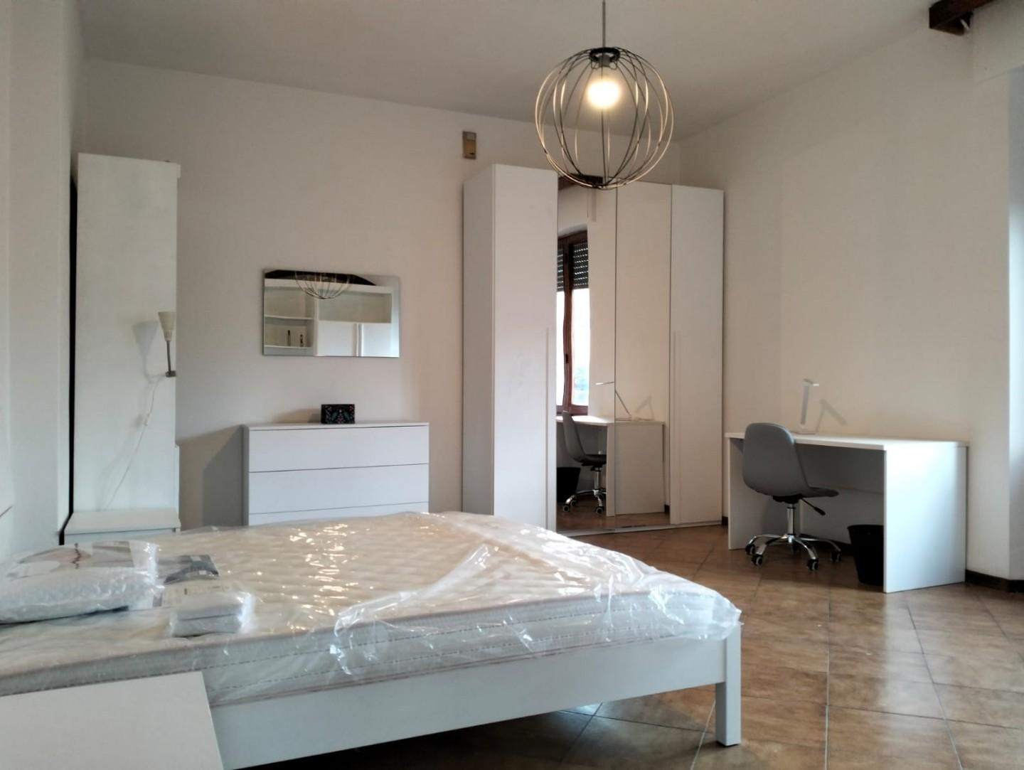 Stanza Singola con giardino, Pisa porta a mare