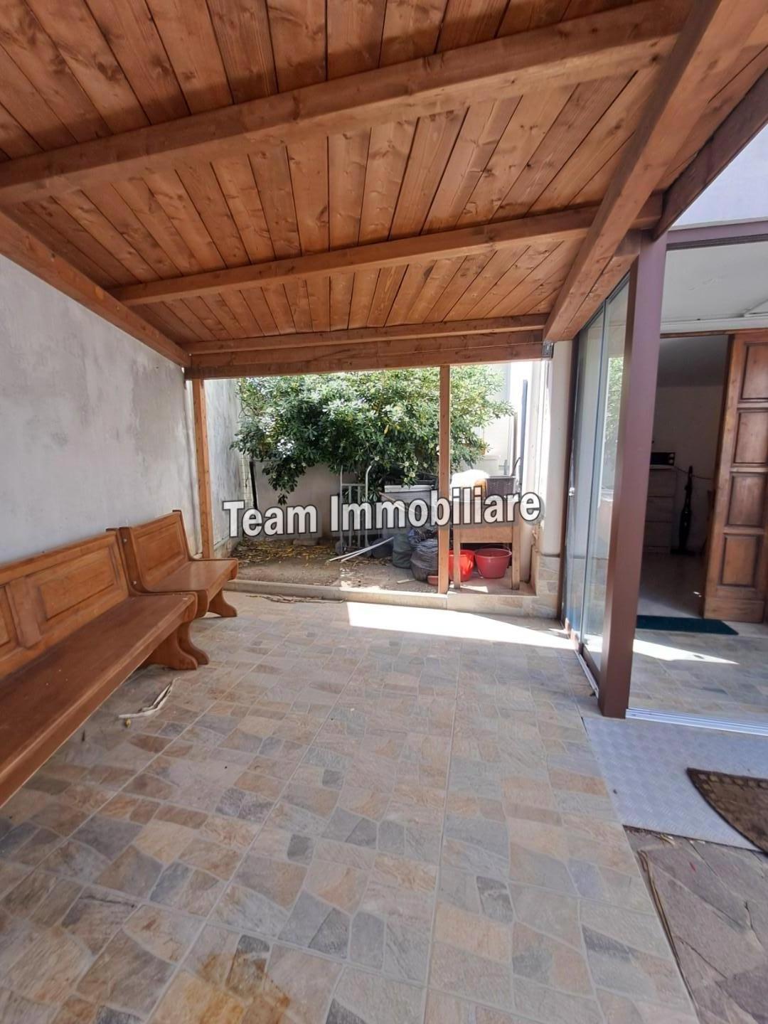 Bilocale con giardino, Livorno antignano