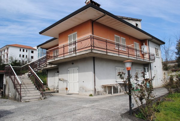 Villa in vendita in via vincenzo carullo, Alvignano