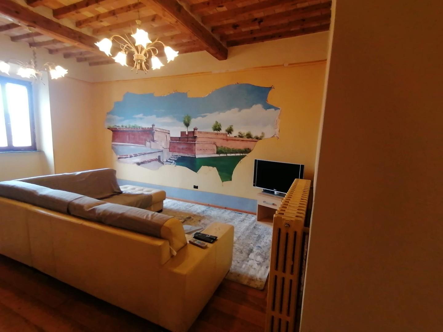 Quadrilocale arredato in affitto, Livorno venezia