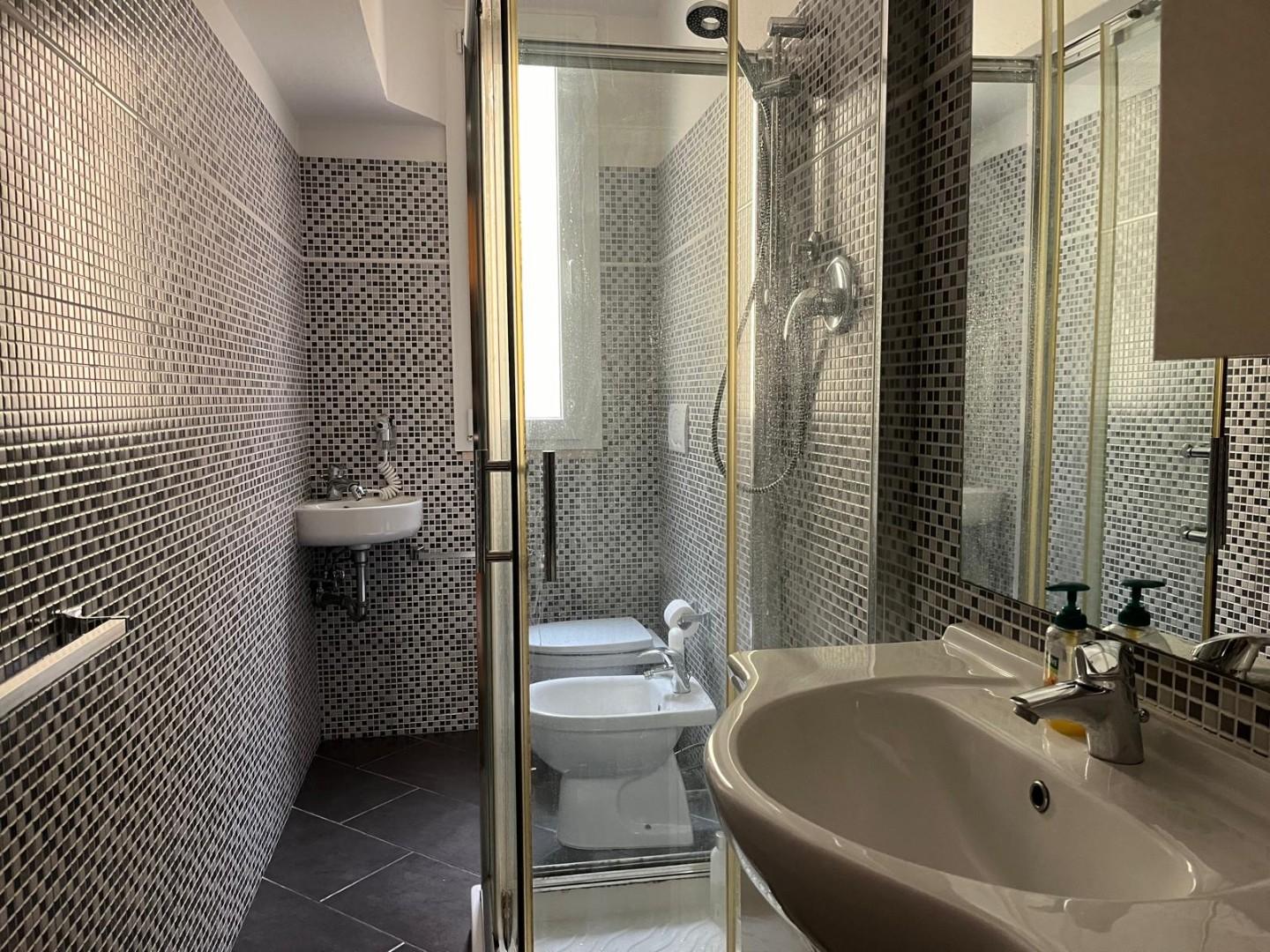 Trilocale arredato in affitto, Livorno ospedale