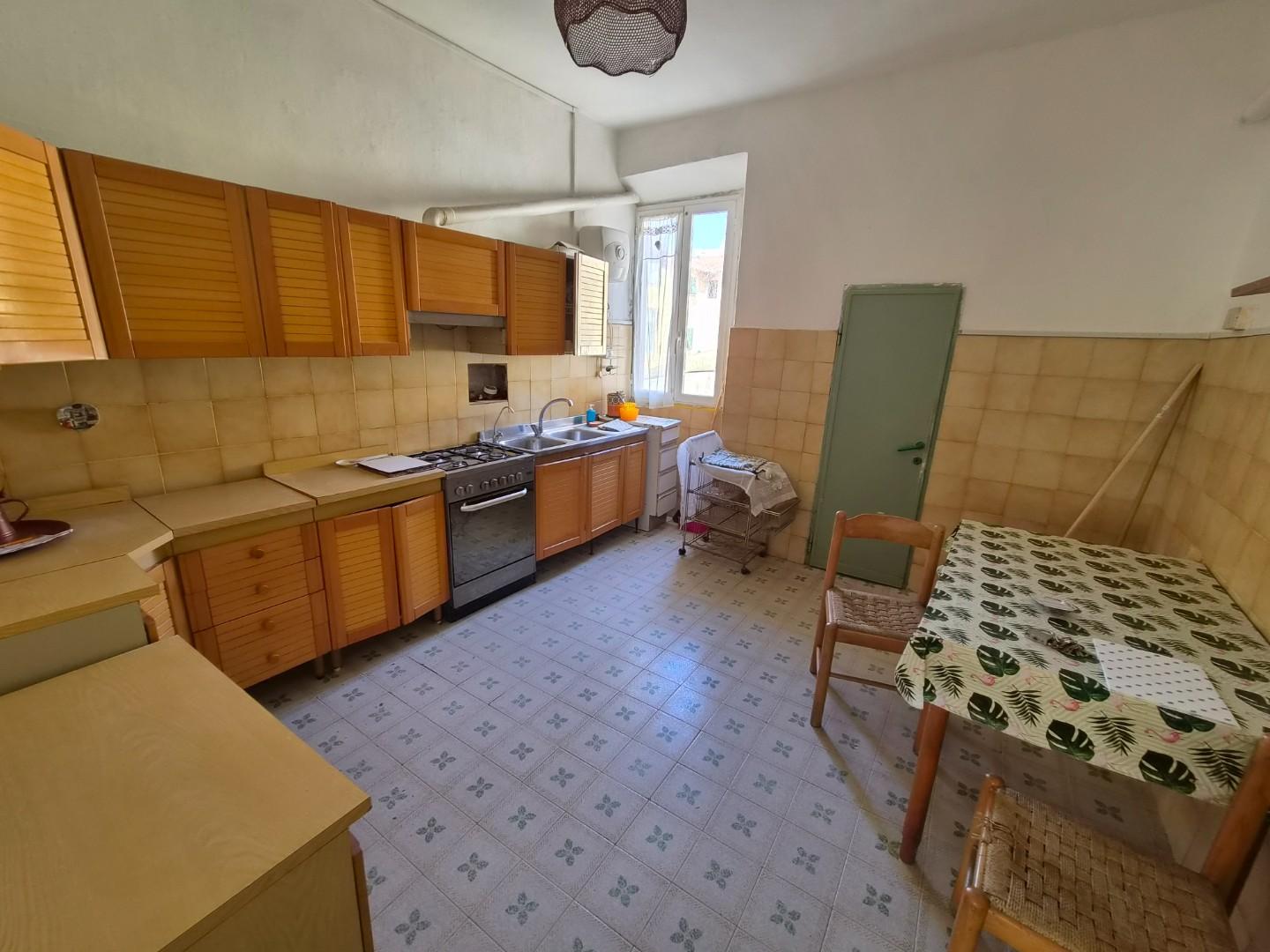 Trilocale in vendita, Livorno centro