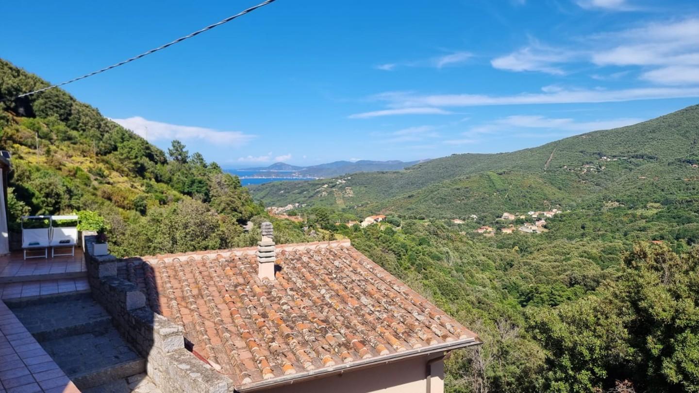 Villa Trifamiliari in vendita a Marciana
