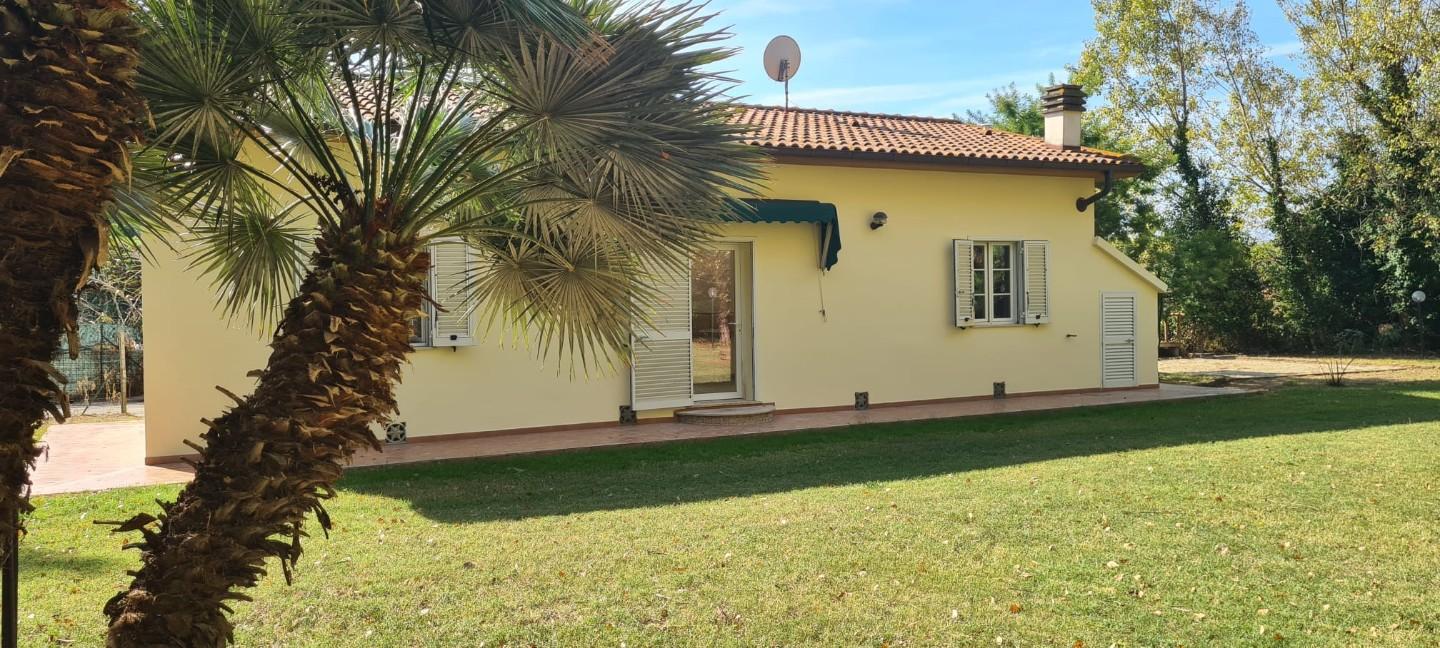 Casa indipendente con giardino, Livorno ardenza terra